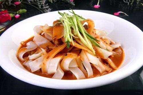 鸿睿自熟型凉皮机厂家直销多少钱能买