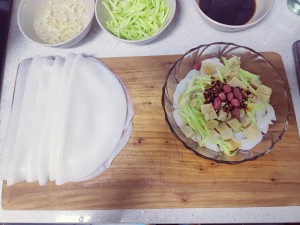 蒸箱凉皮机鸿睿机械厂家为您提供